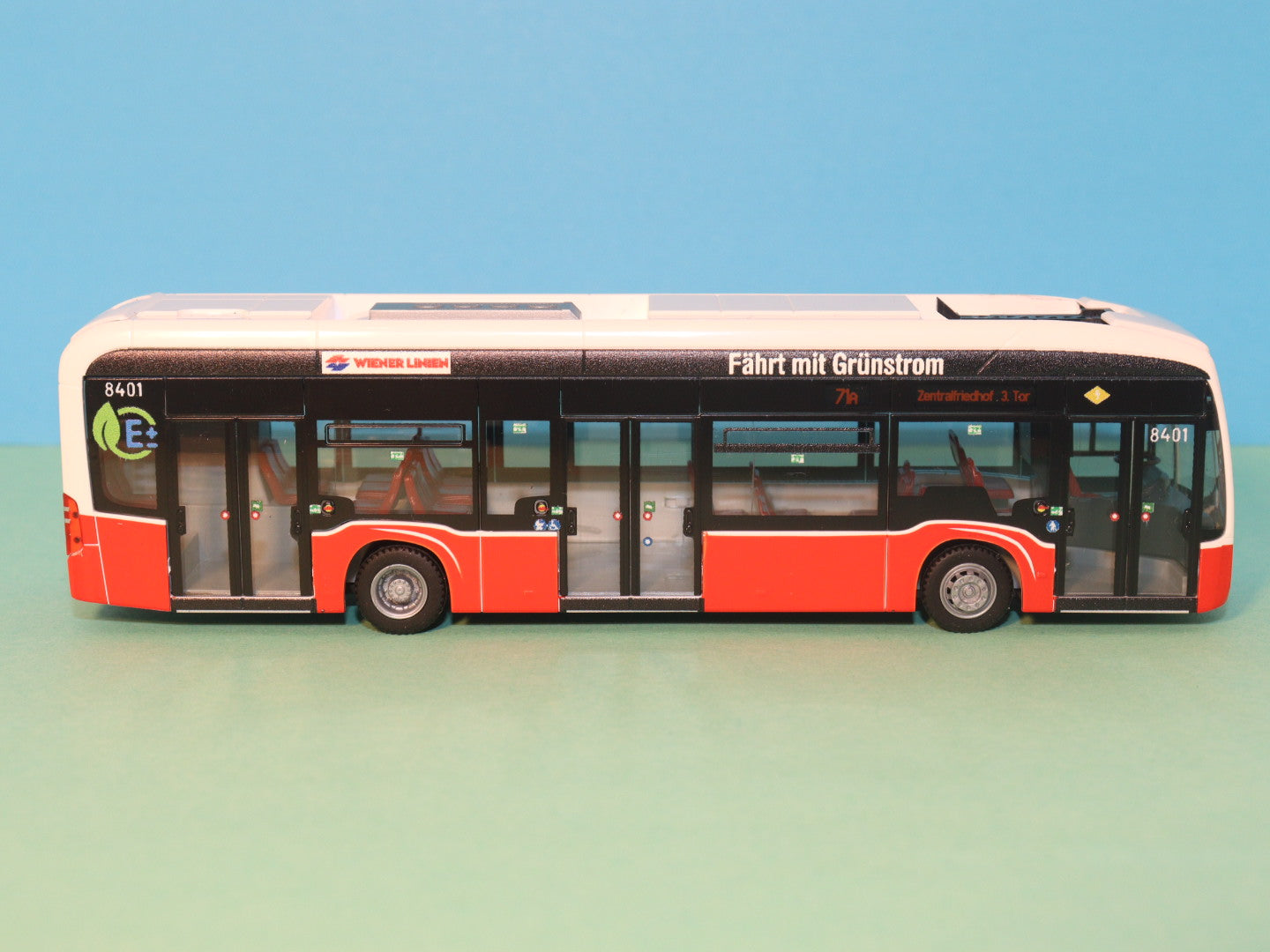 Mercedes eCitaro, Wiener Linien Modellbus Rietze 75574