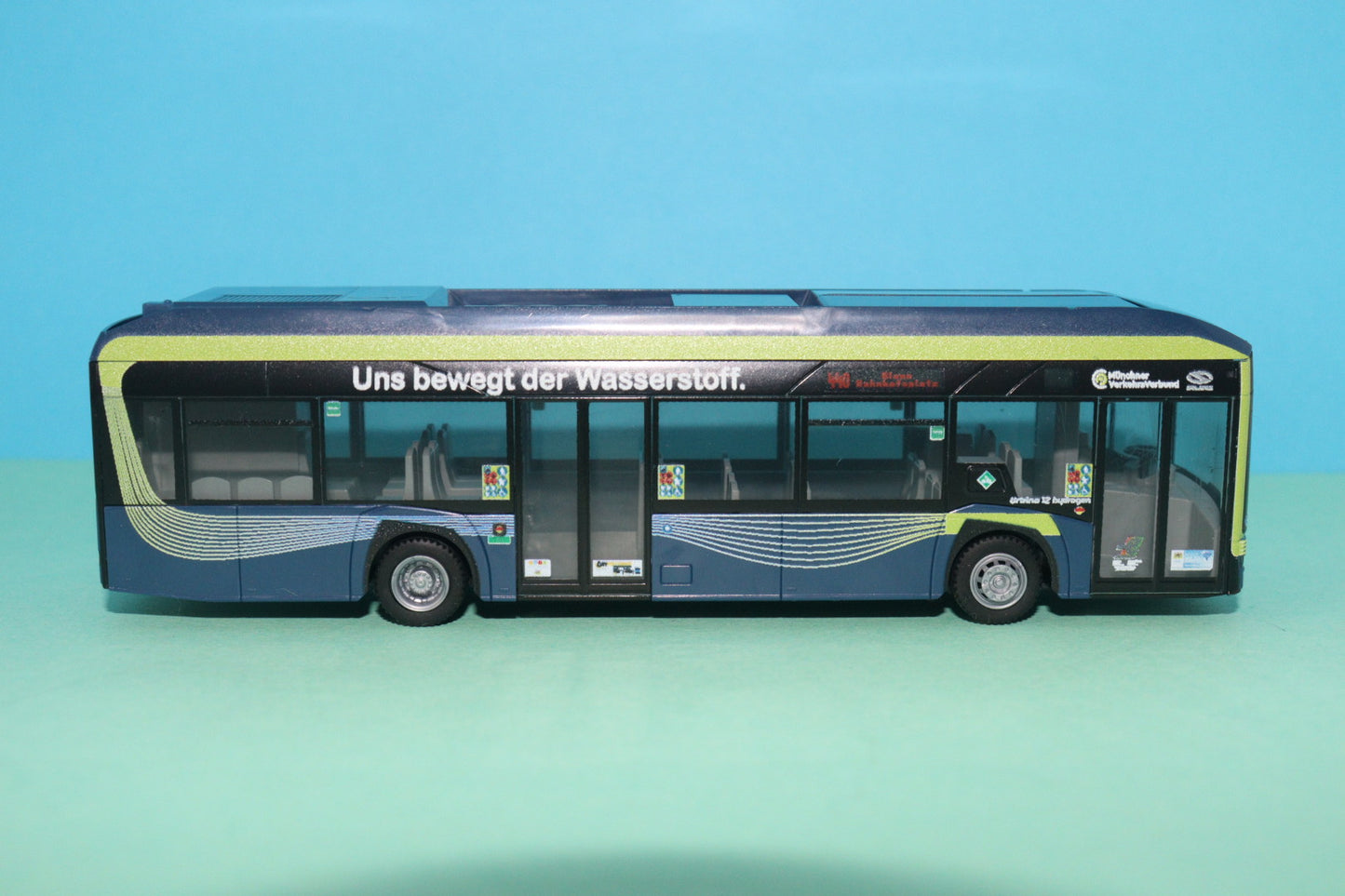 Solaris Urbino 12 Hydrogen, MVV - Ettenhuber Modellbus Rietze 77011