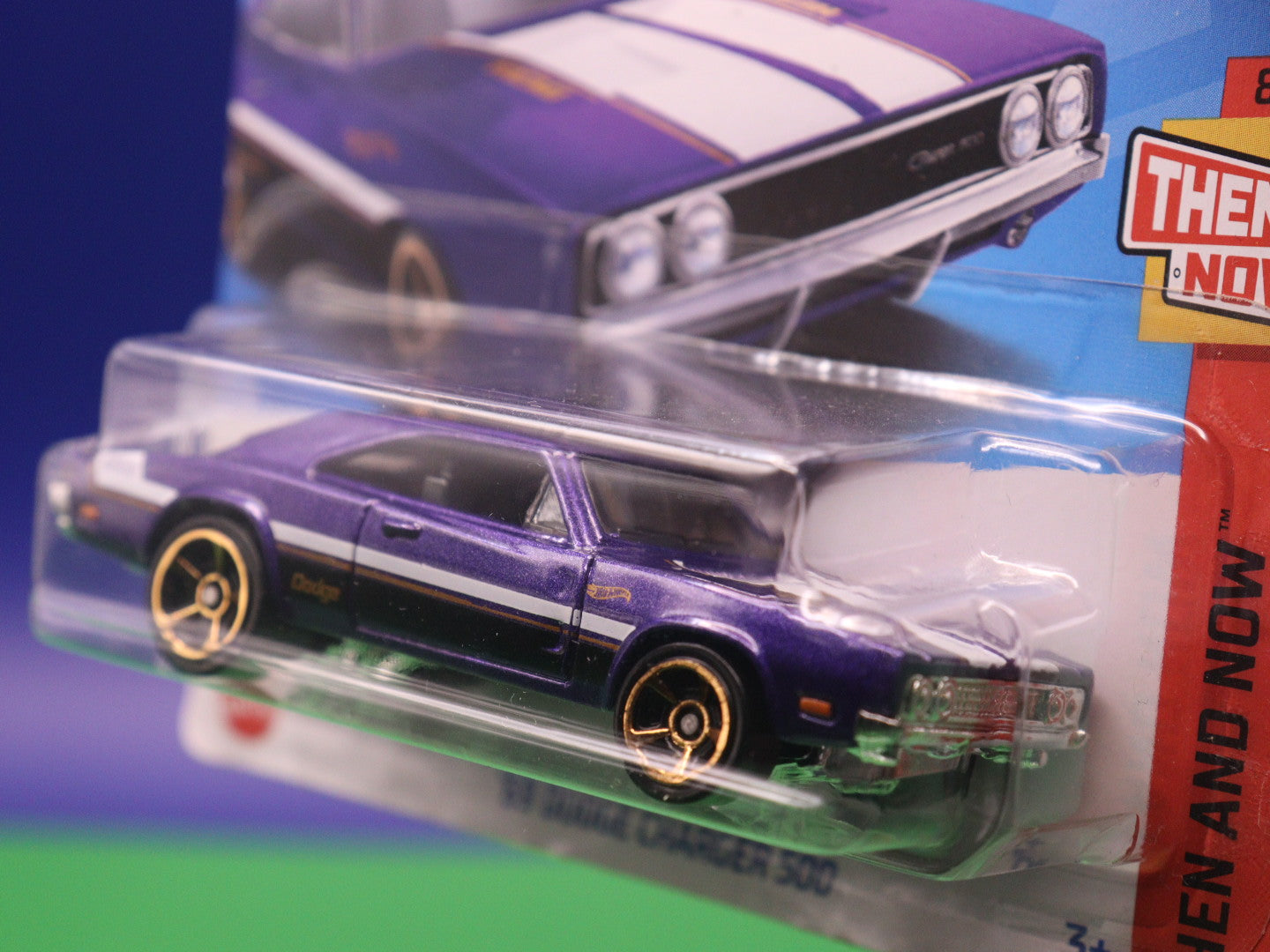 Hot Wheels - 69 Dodge Charger 500 - Than and now - Modellauto Mattel
