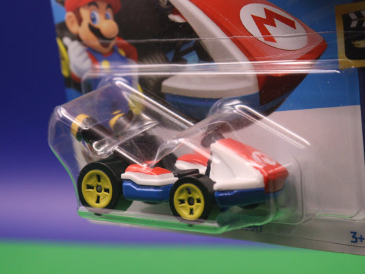Hot Wheels - Mario Kart Standard Cart - HW Screen Time - Modellauto Mattel