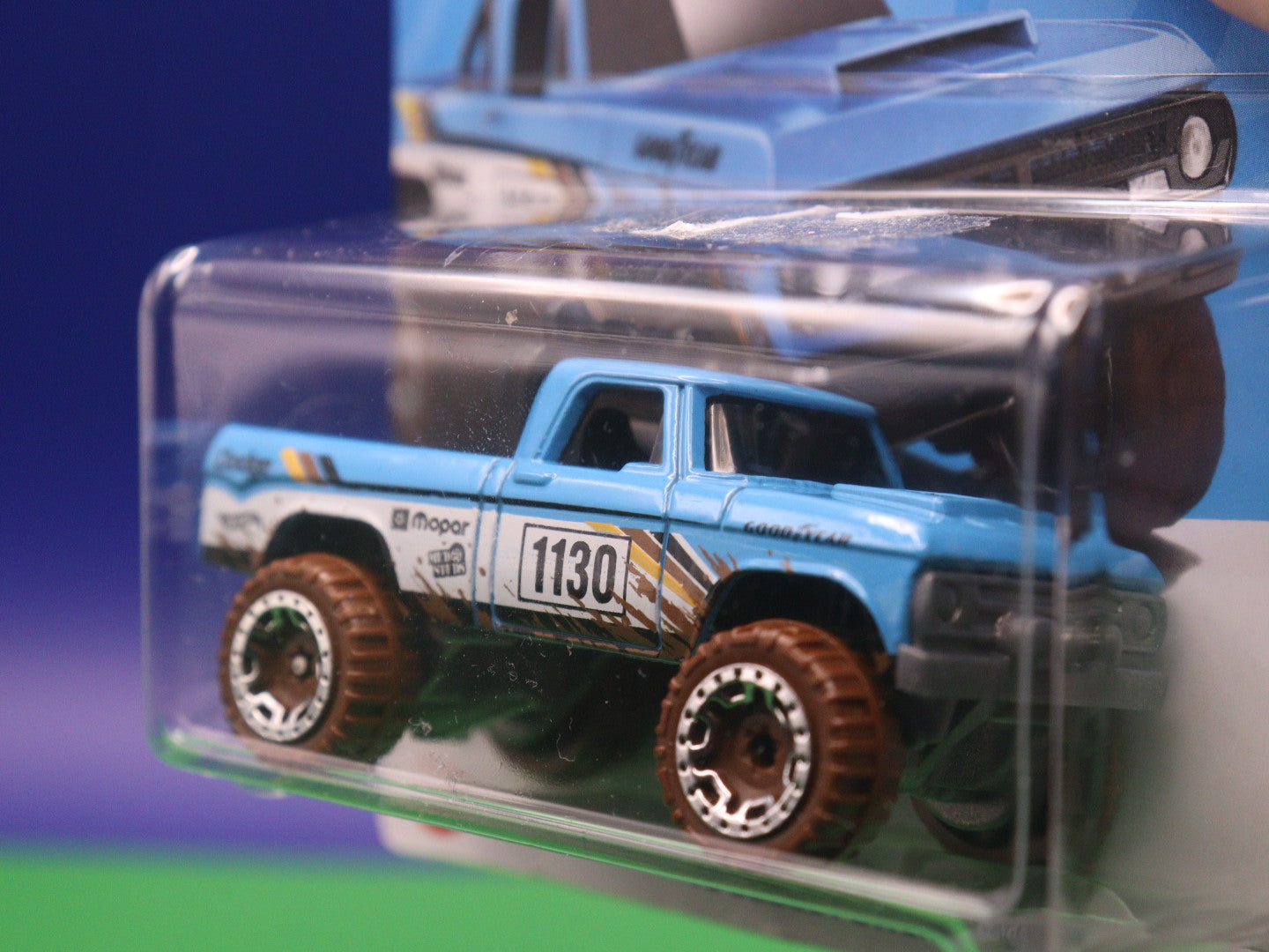 Hot Wheels - Dodge Power Wagon - Mud stunts - Modellauto Mattel