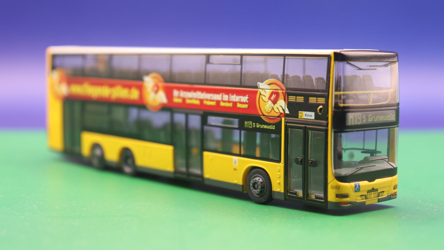 MAN Lions City DL 07 - BVG Berlin - Fliegende Pillen - Modellbus Rietze 67318 (Auslieferung: 12/2008)