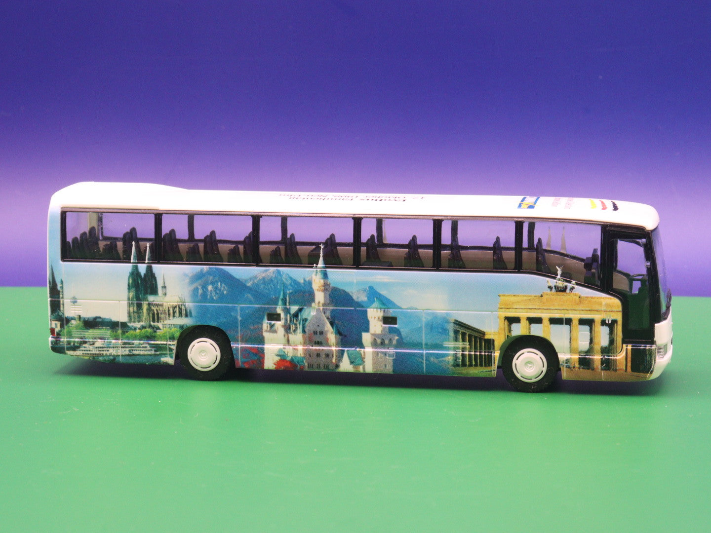 Mercedes Benz Tourismo - Europe Collection limited edition no. 1590 - Modellbus Rietze Reisebus