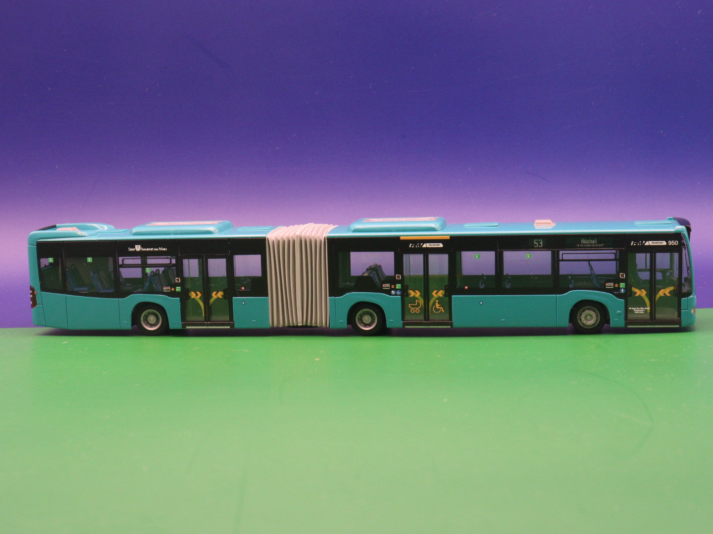 Mercedes Benz Citaro C2 G 12 - TraffiQ Frankfurt am Main - RMV DB Busverkehr Hessen - Modellbus Rietze 73692