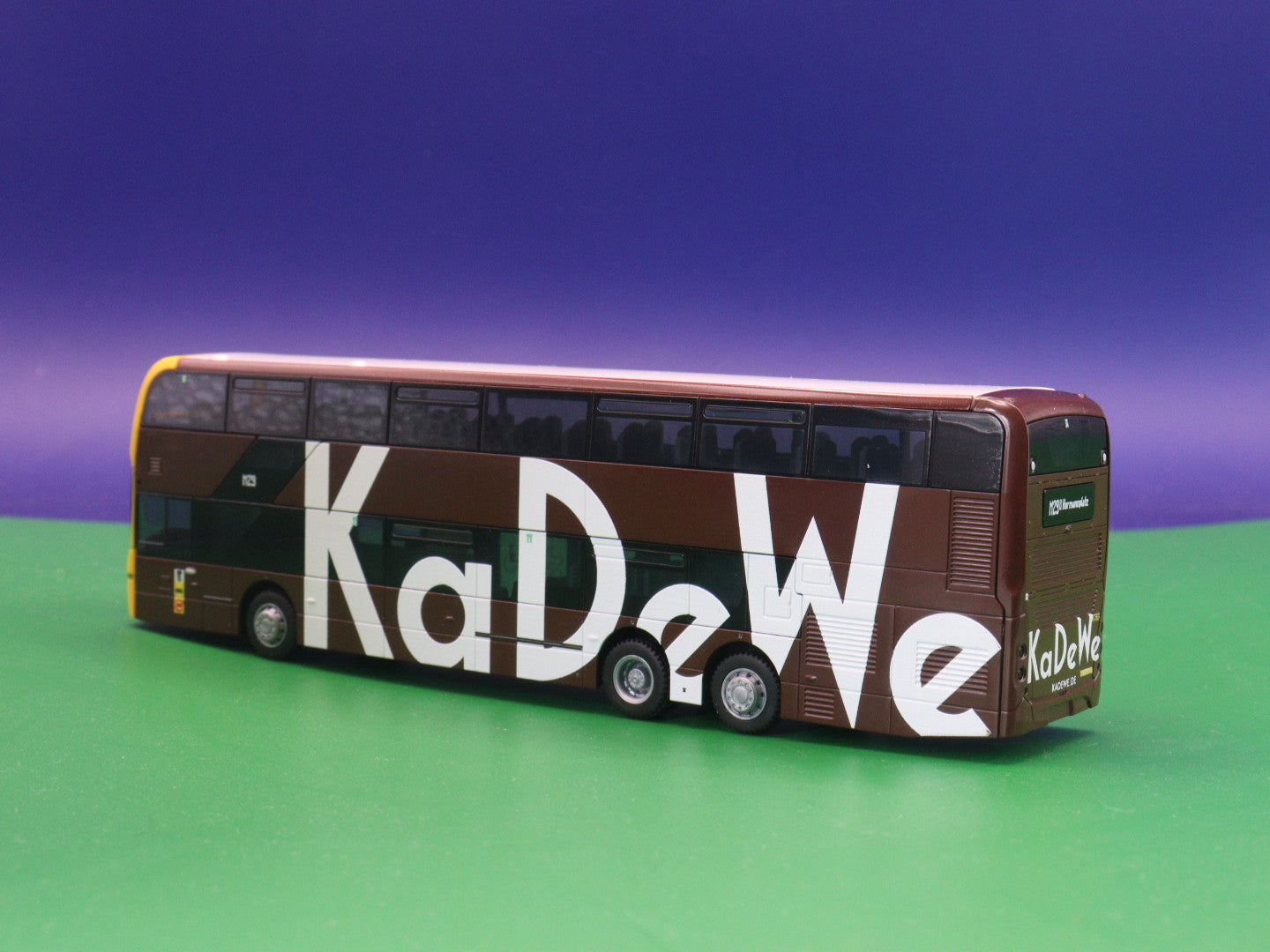Alexander De Enviro 500 - BVG Berlin - DaDeWe - Modellbus Rietze 78022