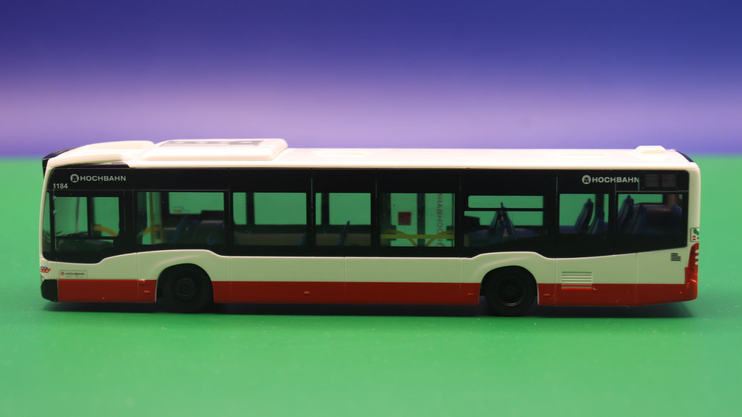 Mercedes Benz Citaro C2 - Hochbahn Hamburg (HHA) - Linie 8 - Modell 2011 Erscheinungsjahr 2012 - Modellbus Rietze 68710