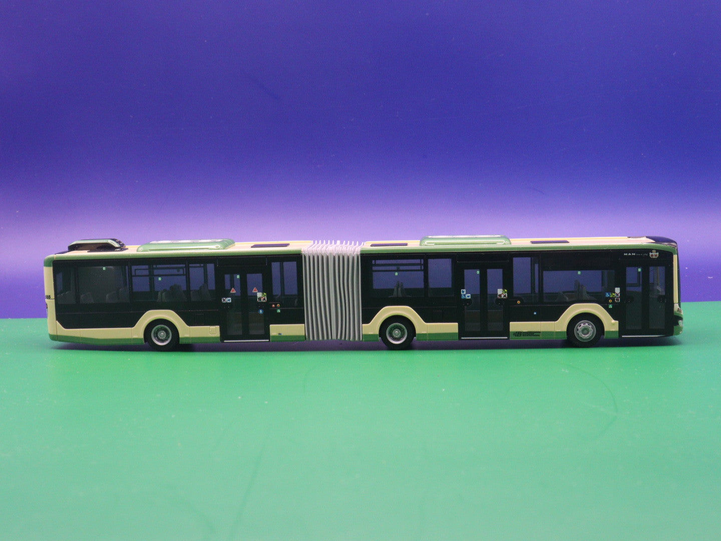 MAN Lions City 18 - Verkehrsbetriebe Brandenburg / Havel - Modellbus Rietze 75873