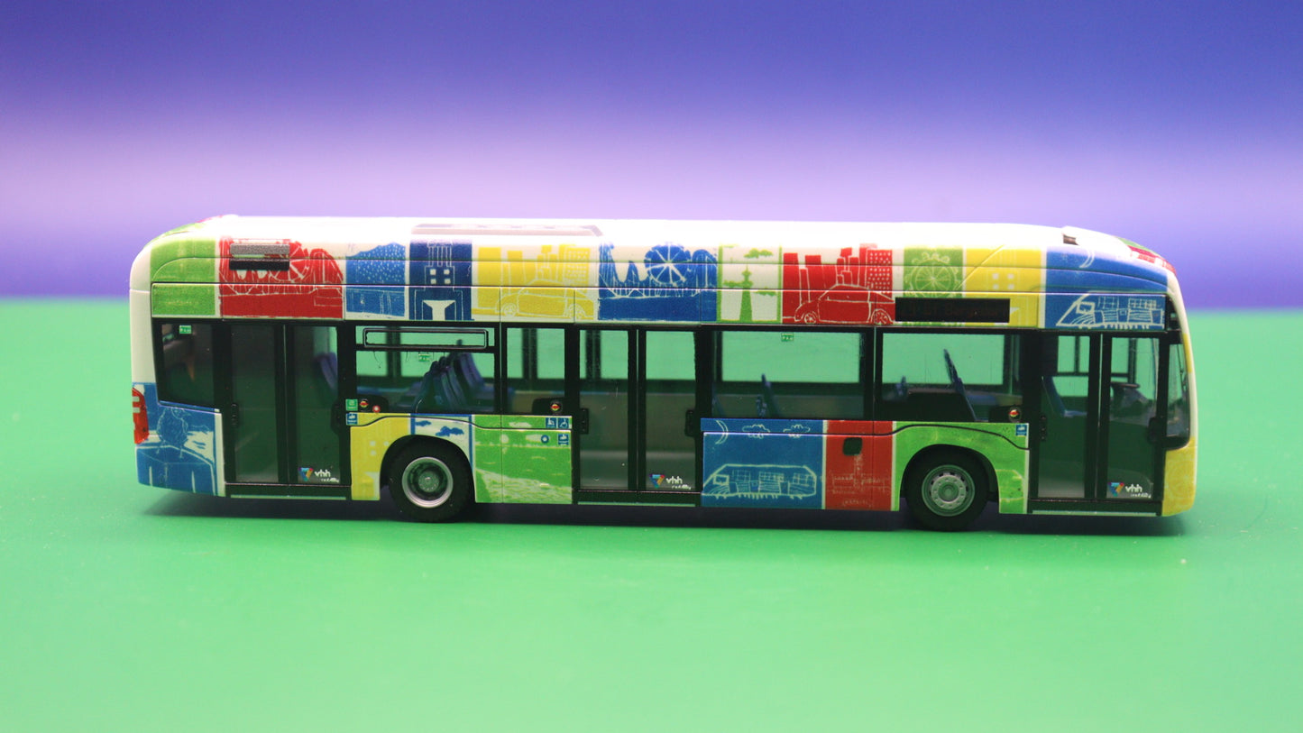 Mercedes Benz eCitaro - HVV Hamburg Paintbus - Modellbus Rietze 75596