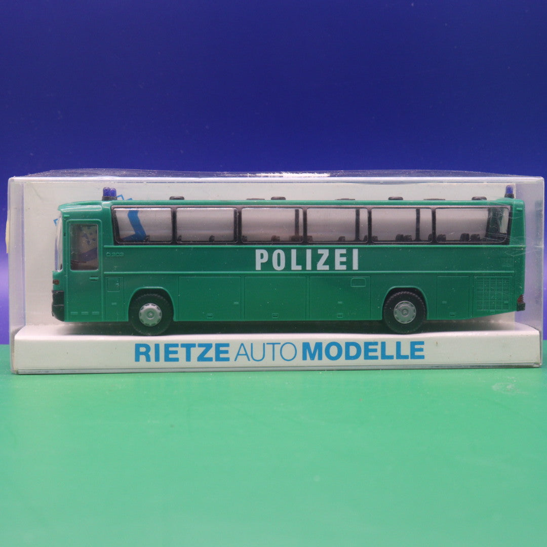 Mercedes Benz Reisebus - Polizei - Modellbus Rietze