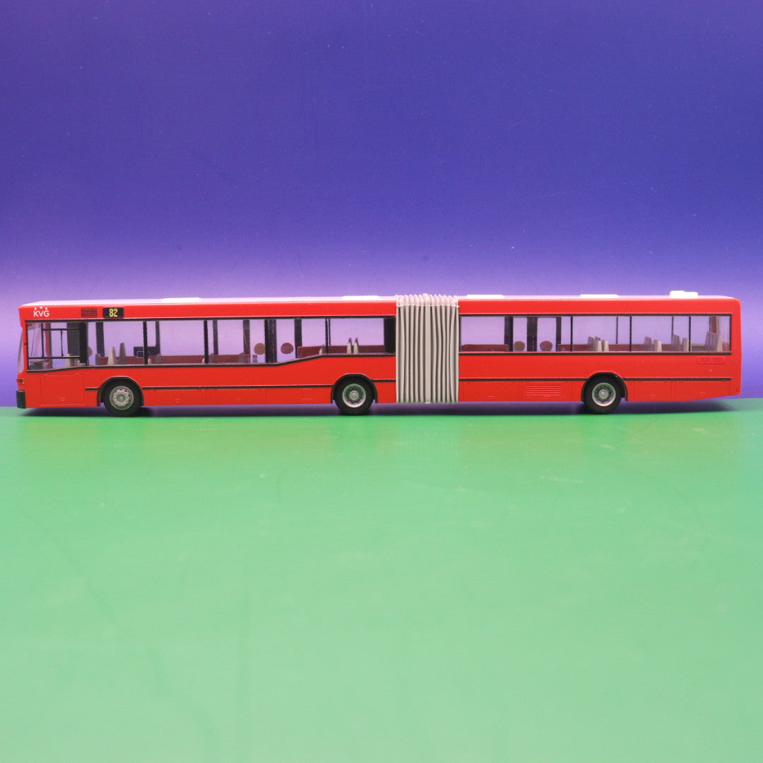 Mercedes Benz O405 GN2 - KVG Kiel - Modellbus Rietze 76409