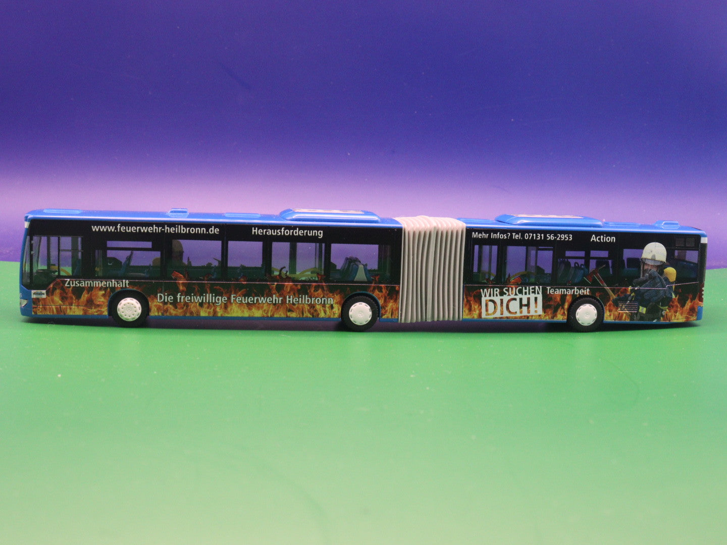 Mercedes Benz Citaro Facelift - Freiwillige Feuerwehr Heilbronn - Sondermodell - Modellbus Rietze (beschädigte Verpackung)