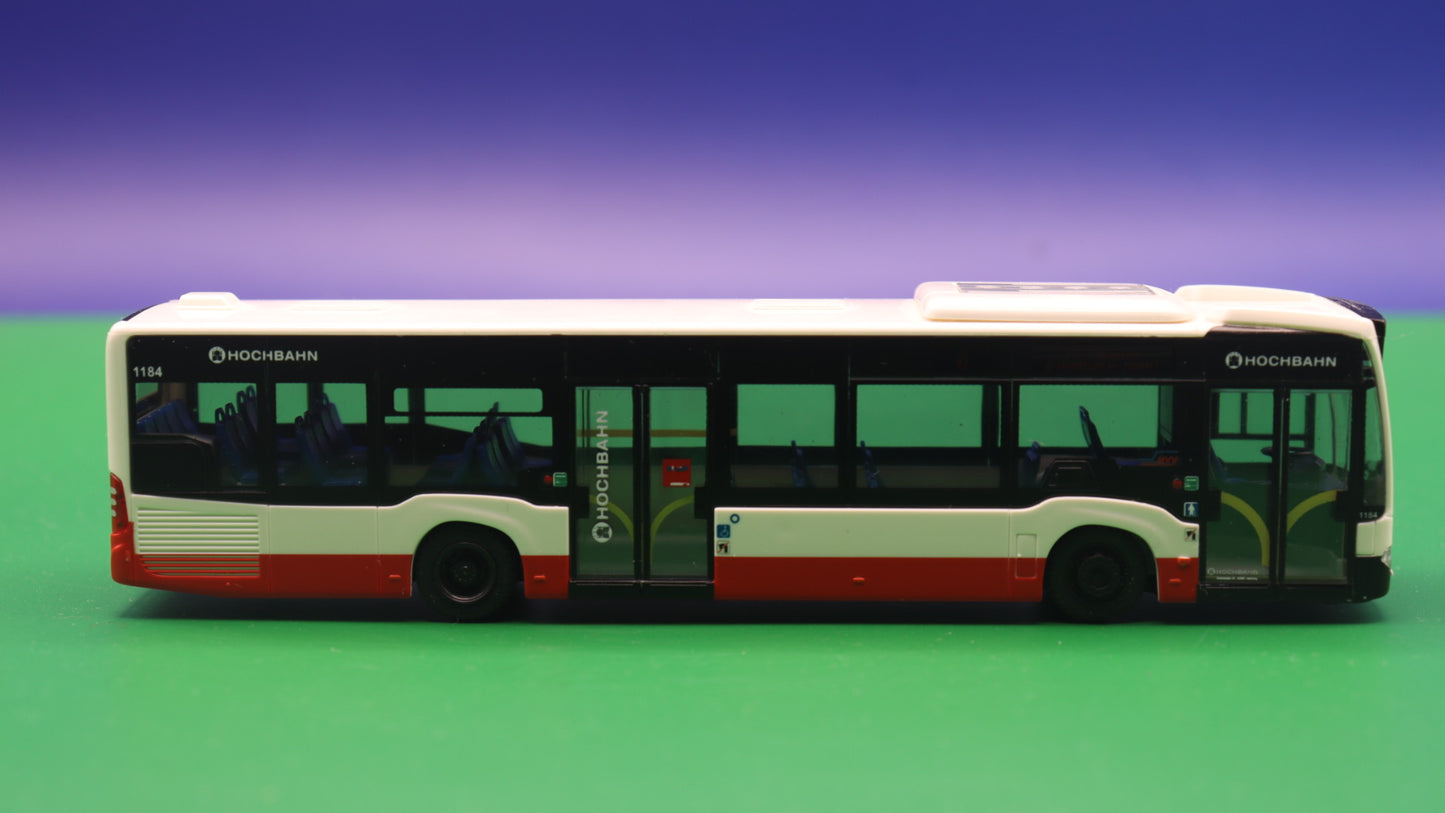 Mercedes Benz Citaro C2 - Hochbahn Hamburg (HHA) - Linie 8 - Modell 2011 Erscheinungsjahr 2012 - Modellbus Rietze 68710