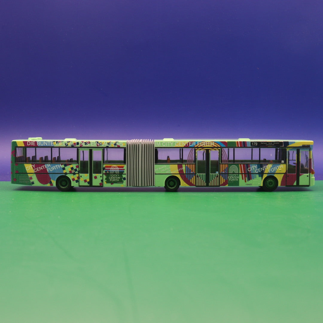 Mercedes-Benz O 405 G - City Center Fürth - Modellbus Rietze 69830 (Erscheinungsjahr: 05/2017) (OVP leichte abnutzung)