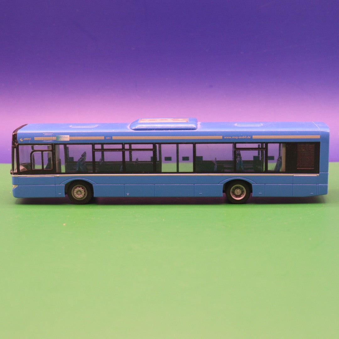 Solaris Urbino 12 - MVG München - Modellbus Rietze (Falsche OVP)