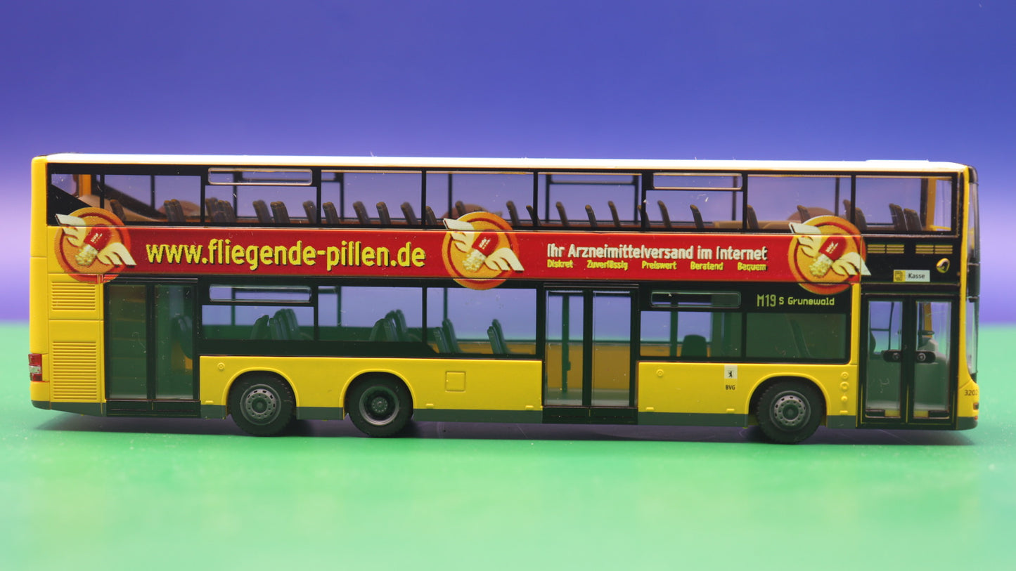 MAN Lions City DL 07 - BVG Berlin - Fliegende Pillen - Modellbus Rietze 67318 (Auslieferung: 12/2008)