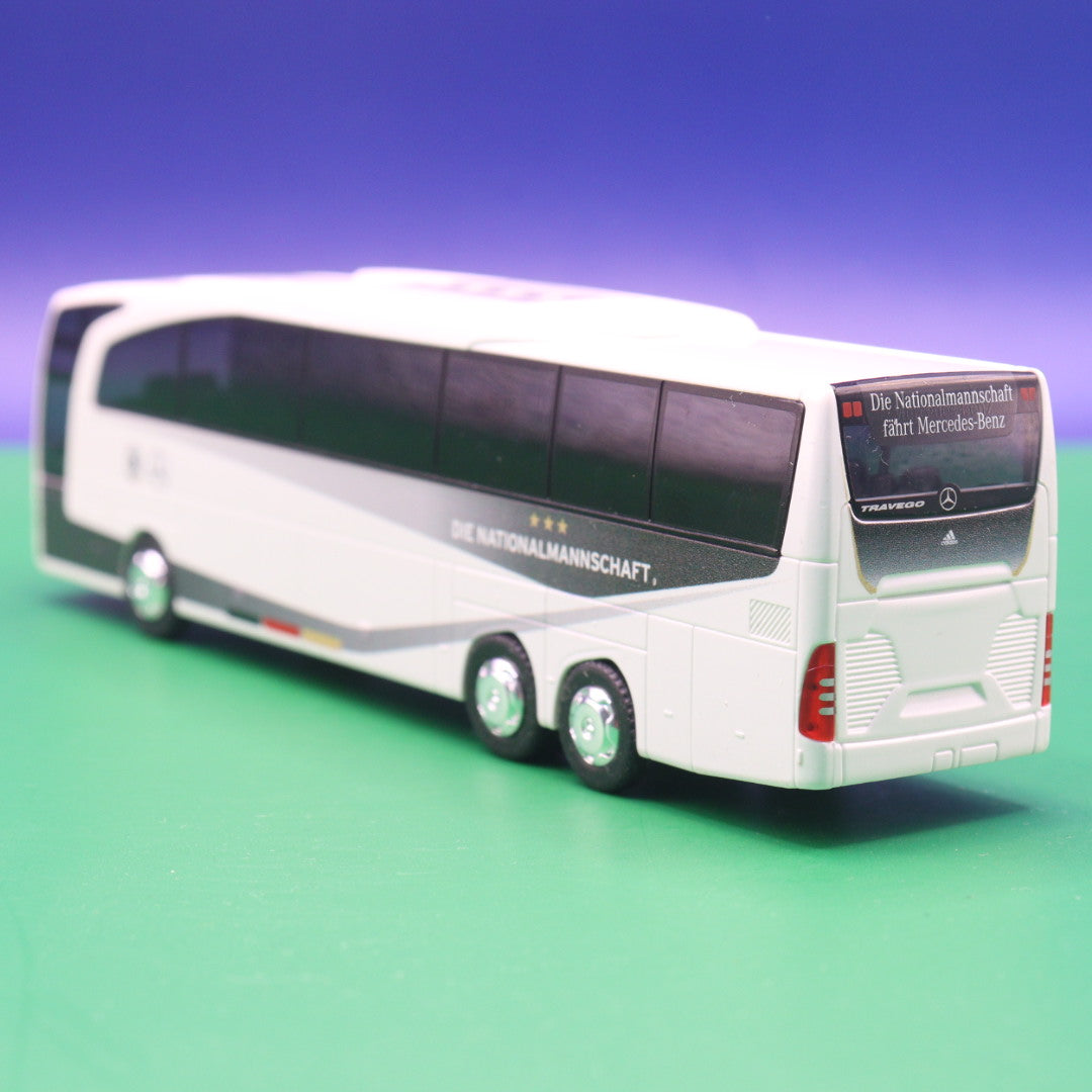 Mercedes Travego M - Die Nationalmannschaft - Gebraucht, Ohne OVP - Modellbus Rietze