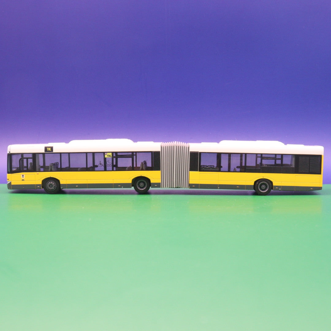 Solaris Urbino 18 - BVG Berlin - TXL Flughafen Tegel Airport - Modellbus Rietze 66844 (Erscheinungsjahr: 10/2011)