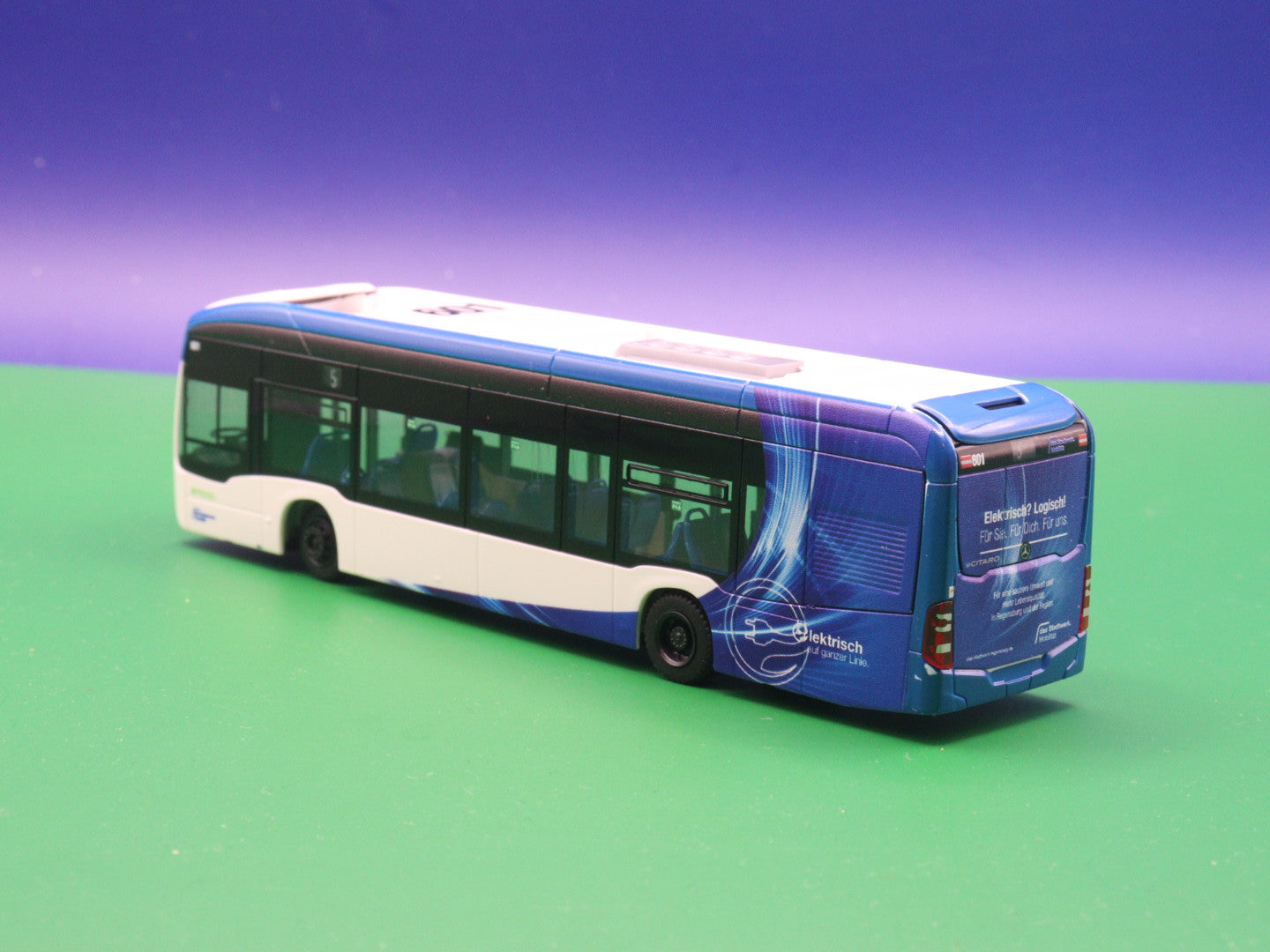 Mercedes Benz eCitaro - Stadtwerke Regensburg - Modellbus Rietze 75587