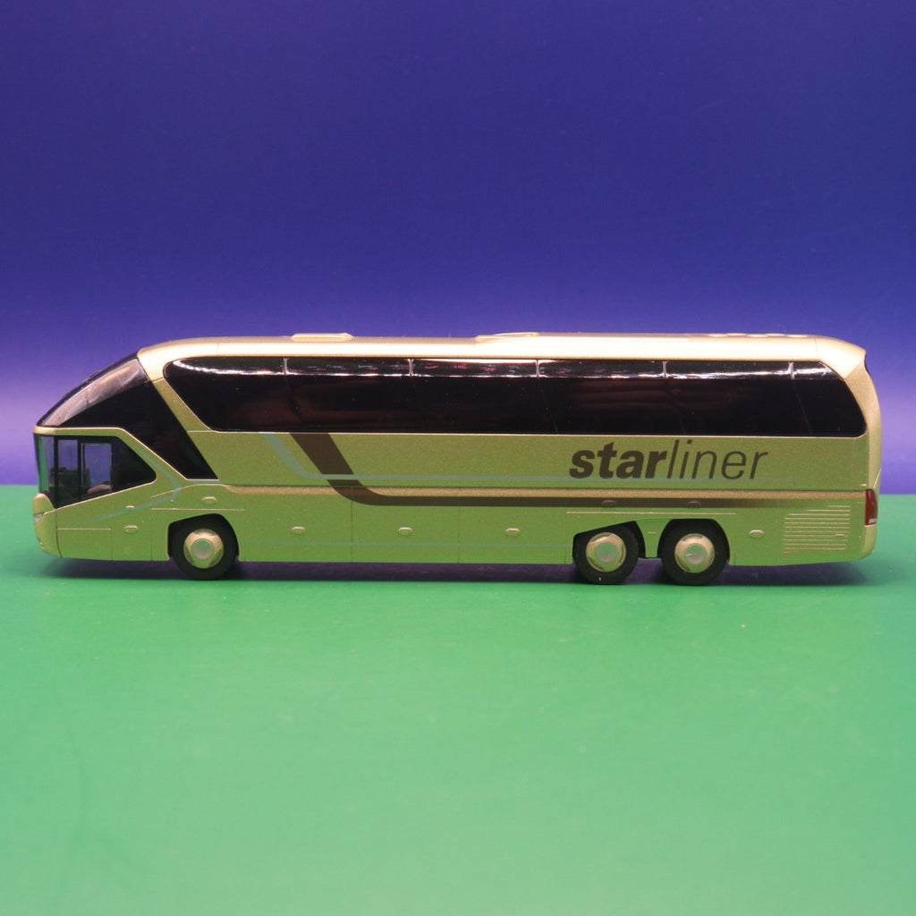 Neoplan Starliner - Modellbus Rietze
