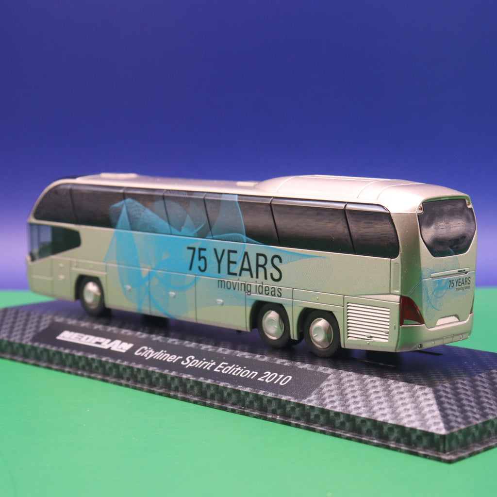 Neoplan Cityliner - 75 years - mit Vitrine - Modellbus Rietze