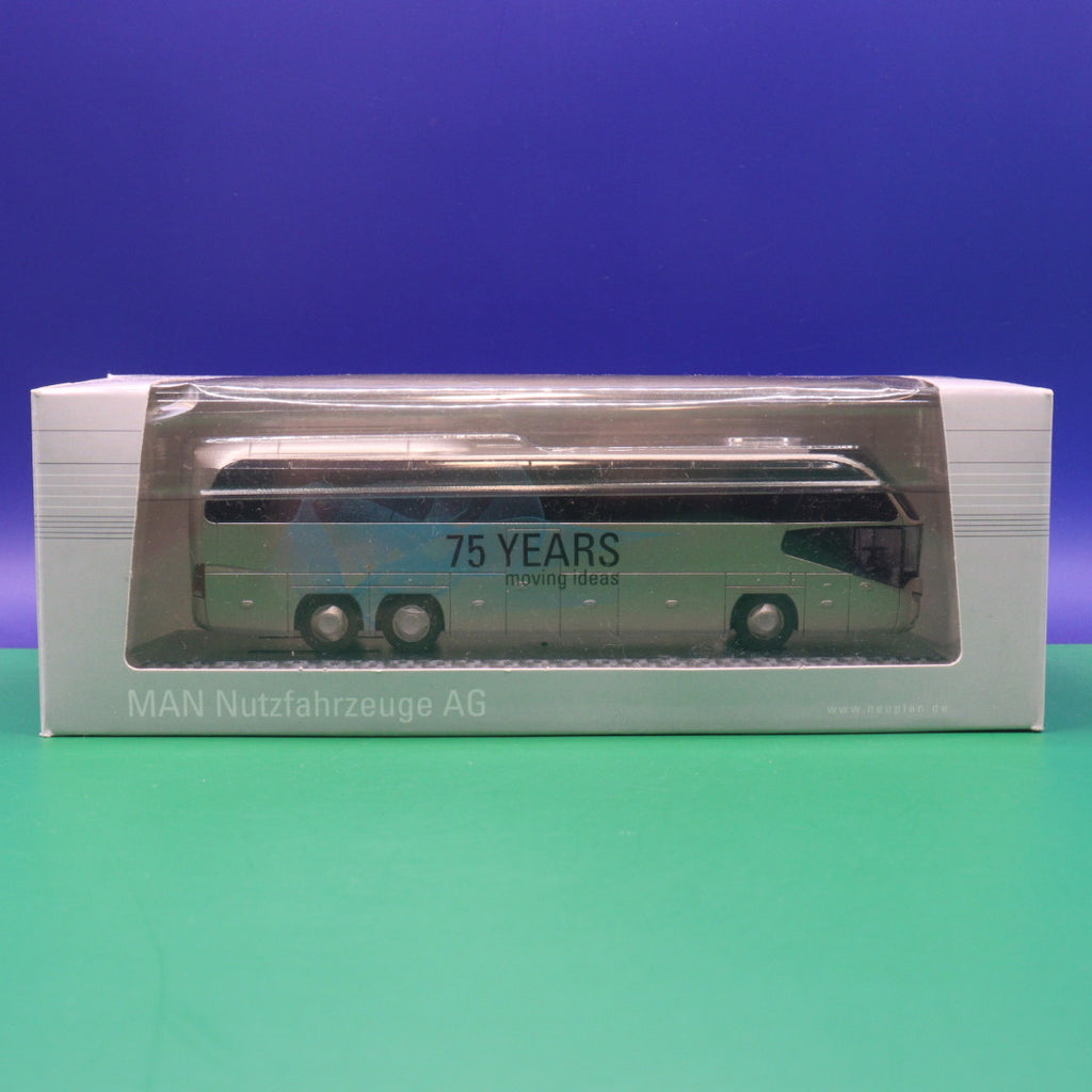 Neoplan Cityliner - 75 years - mit Vitrine - Modellbus Rietze