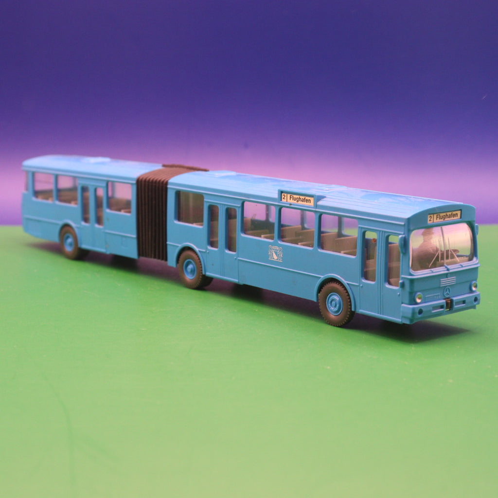 Mercedes Benz O 305 G - Flughafen - Gebraucht, Ohne OVP - Modellbus Wiking