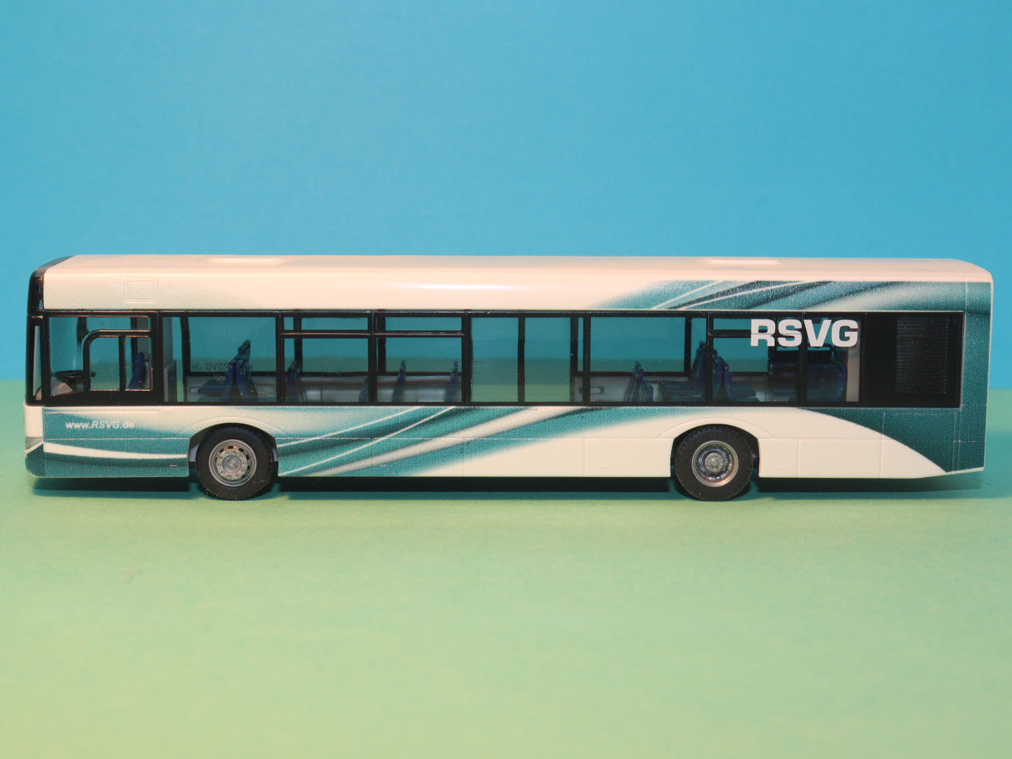 Solaris Urbino 12 RSVG - Modellbus Rietze 65956