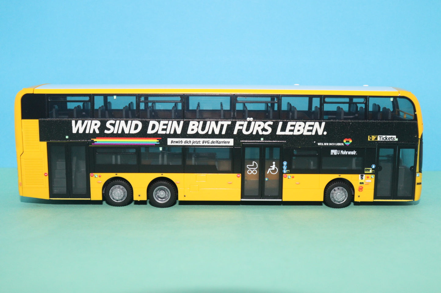 Alexander Dennis Enviro 500, BVG - Bunt fürs Leben Modellbus Rietze 78000