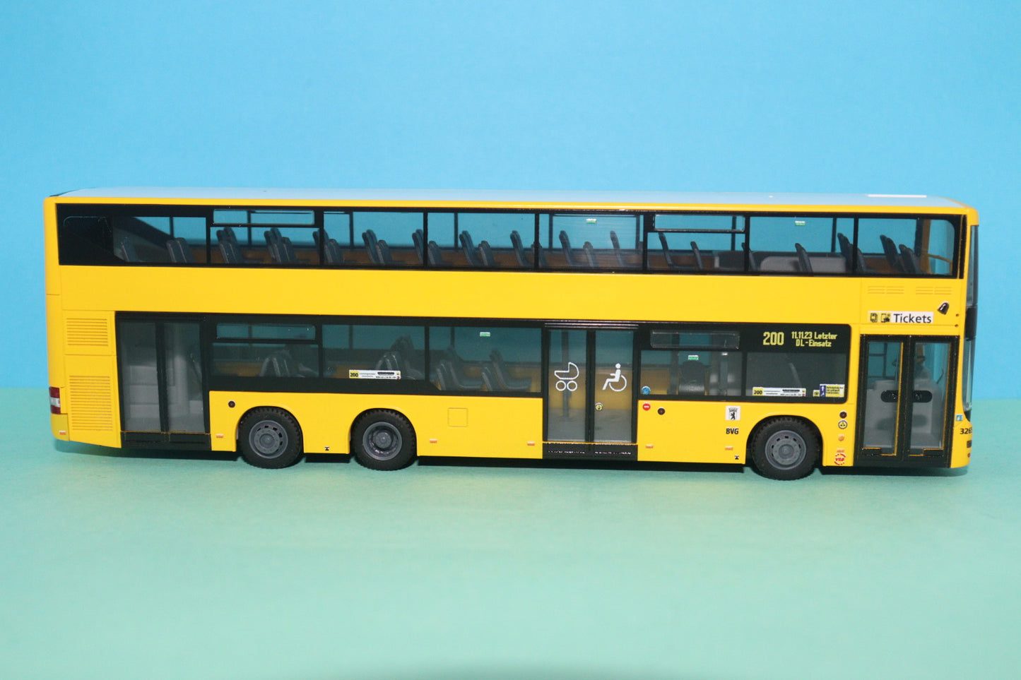 MAN Lion s City DL07, BVG Berlin - Abschiedsfahrt - letzter DL07 Modellbus Rietze 67697