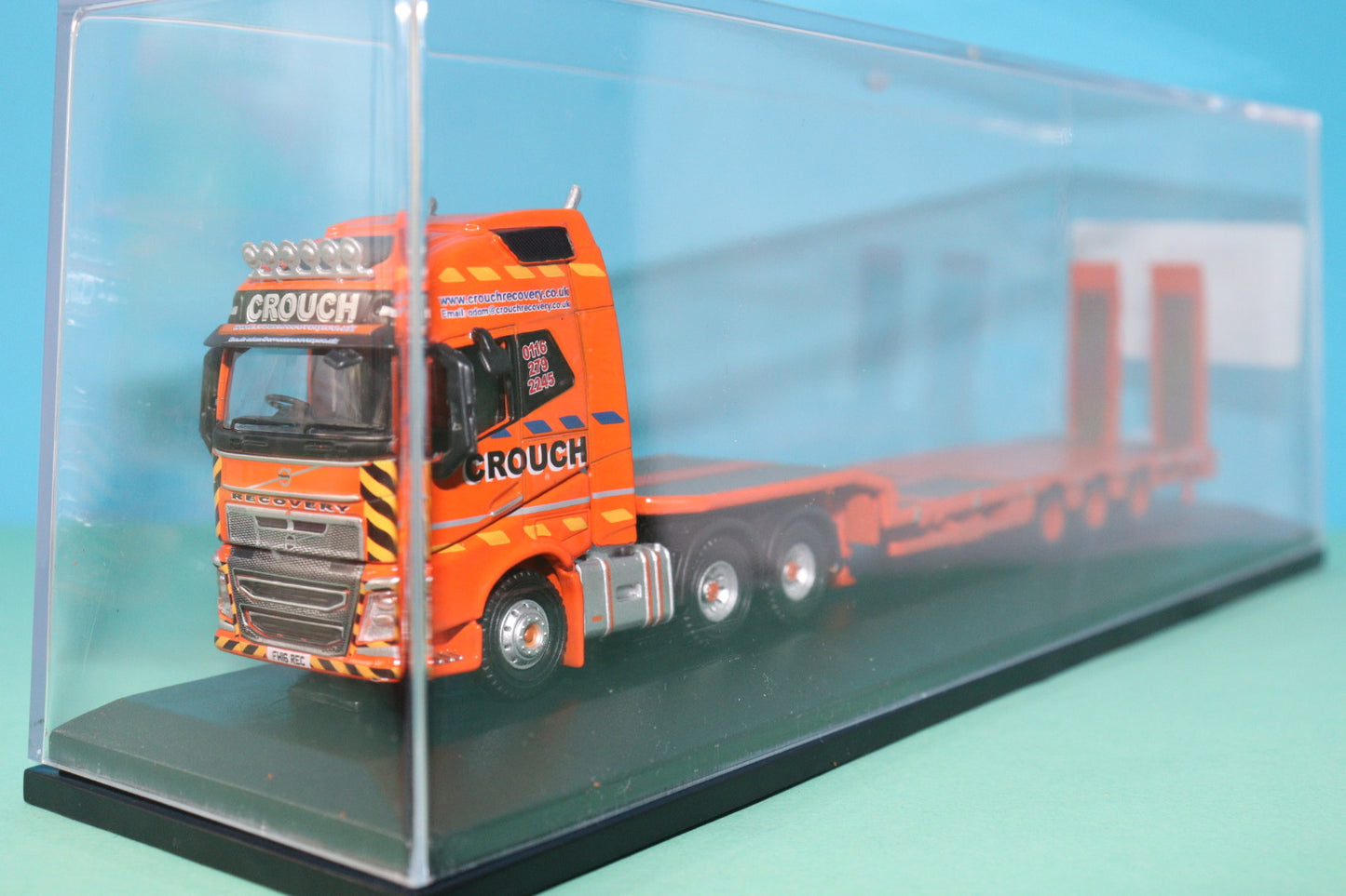 Volvo FH4 GXL, Crouch Recovery Semitieflade-Sattelzug 1:76