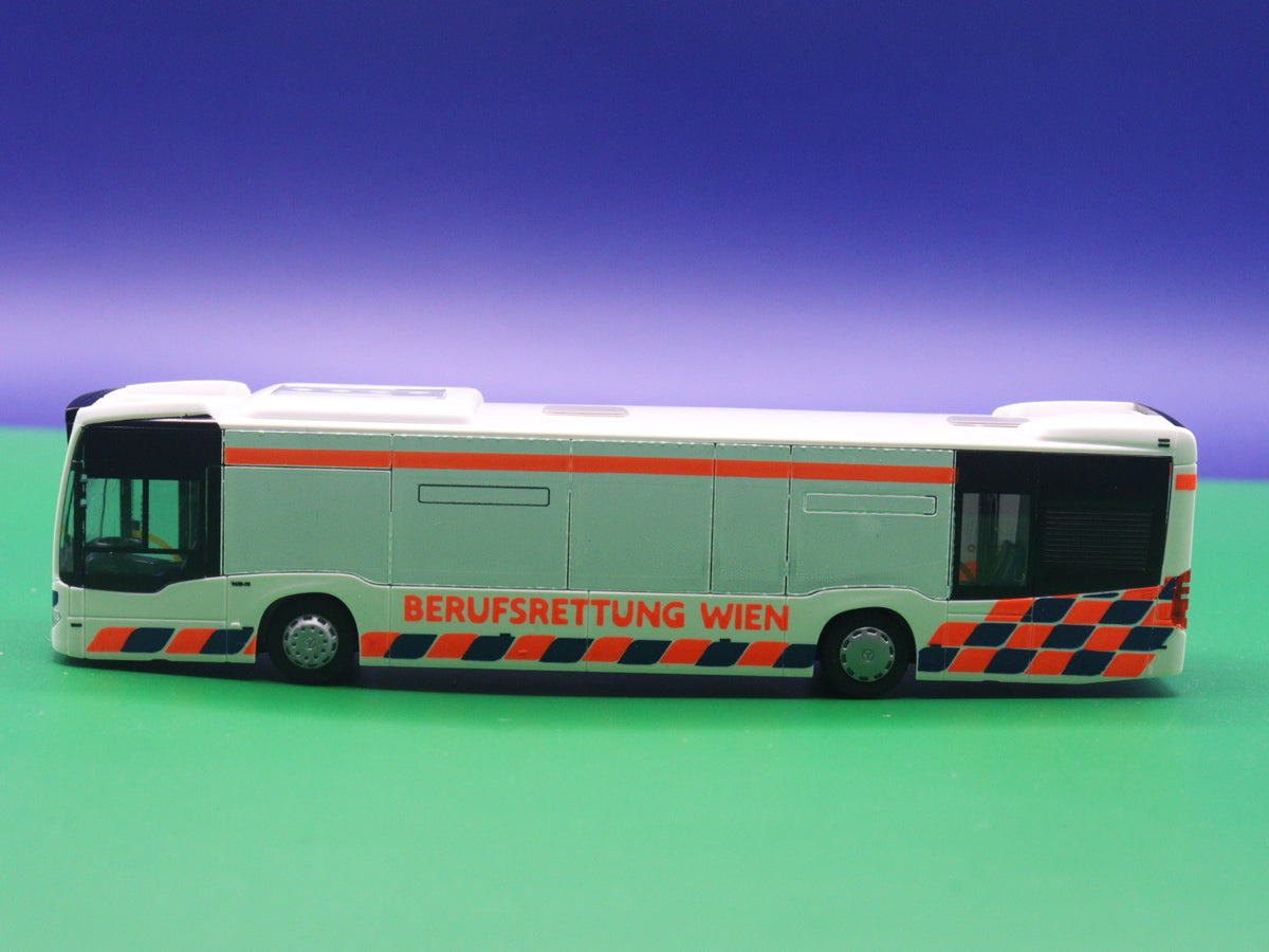 Mercedes Benz Citaro C2 - Berufsrettung Wien - Modellbus Rietze 69367
