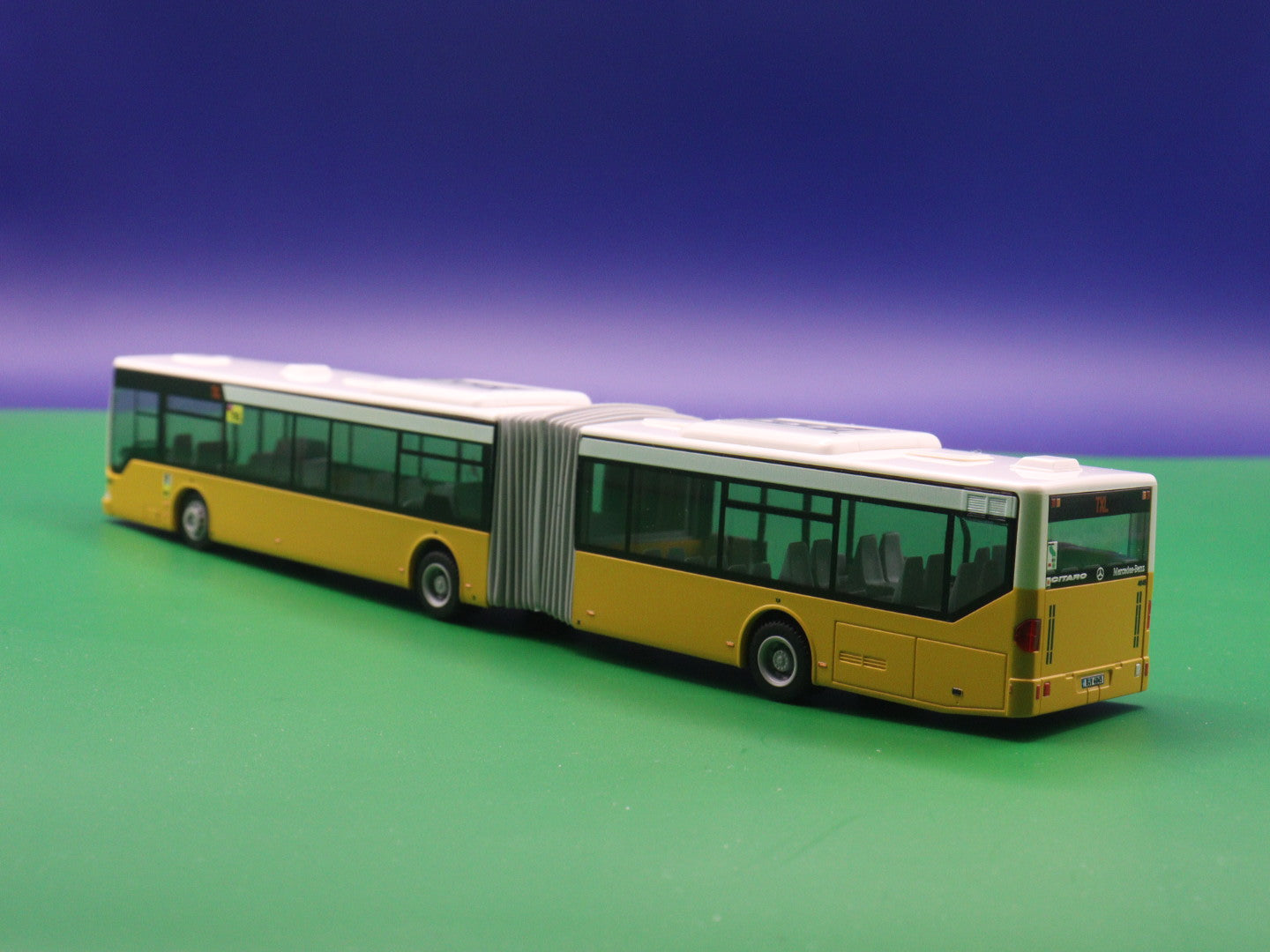 Mercedes Benz O530 Citaro G - BVG Berlin - TXL Tegel Flughafen - Modellbus Rietze 69965-1