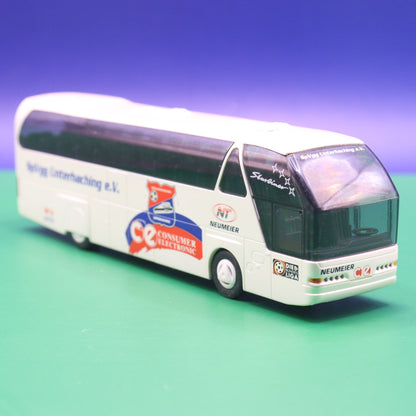 Neoplan Starliner N 516 SHD - SpVgg Unterhaching eV - Spielvereinigung Unterhaching - Gebraucht ohne Spiegel - Modellbus Rietze