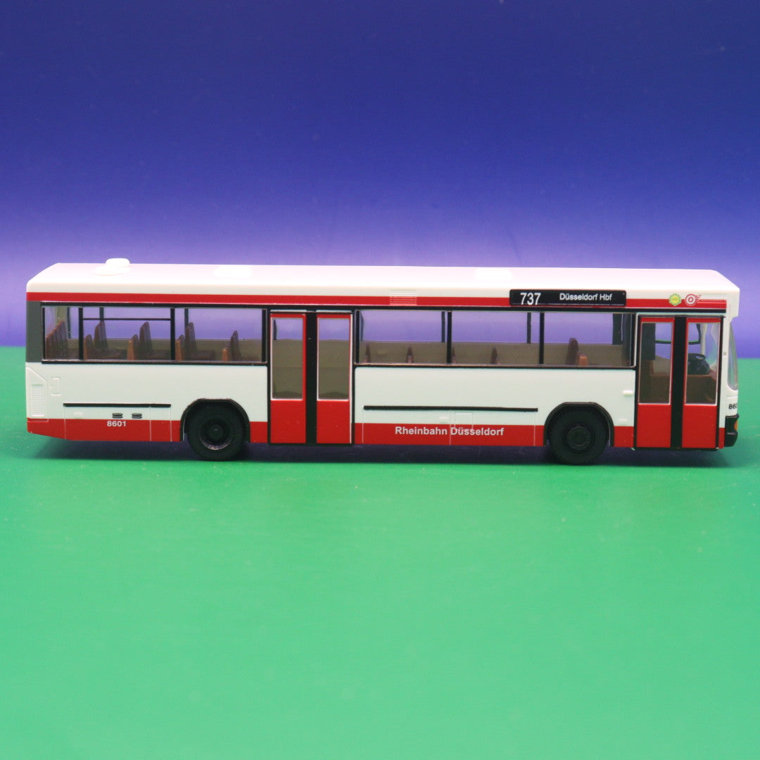 NEOPLAN N 416 - Rheinbahn Düsseldorf - Linie 737 Düsseldorf Hbf - Modellbus Rietze 71701 - Erscheinungsjahr: 2015