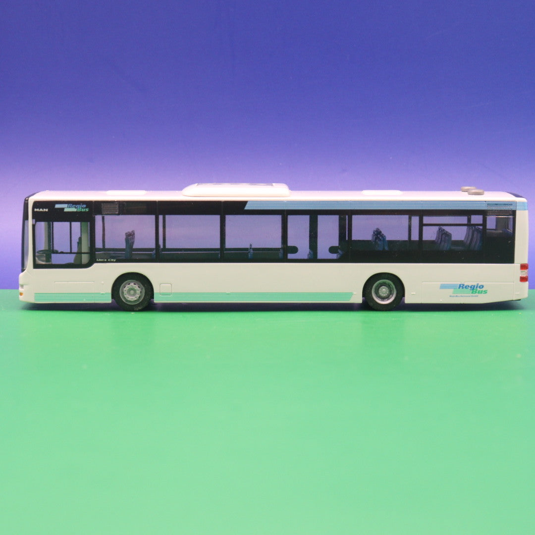 MAN Lions City Ü - Regio Bus Hannover - Modellbus Rietze 66228 (OHNE ZURÜSTTEILE; OHNE FRONTSCHEINWERFER!!)