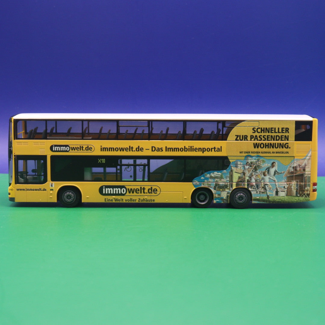 MAN Lions City DL 07 - BVG Berlin - Immo Welt - Linie X10 Zehlendorf Andreezeile - Modellbus Rietze 67772