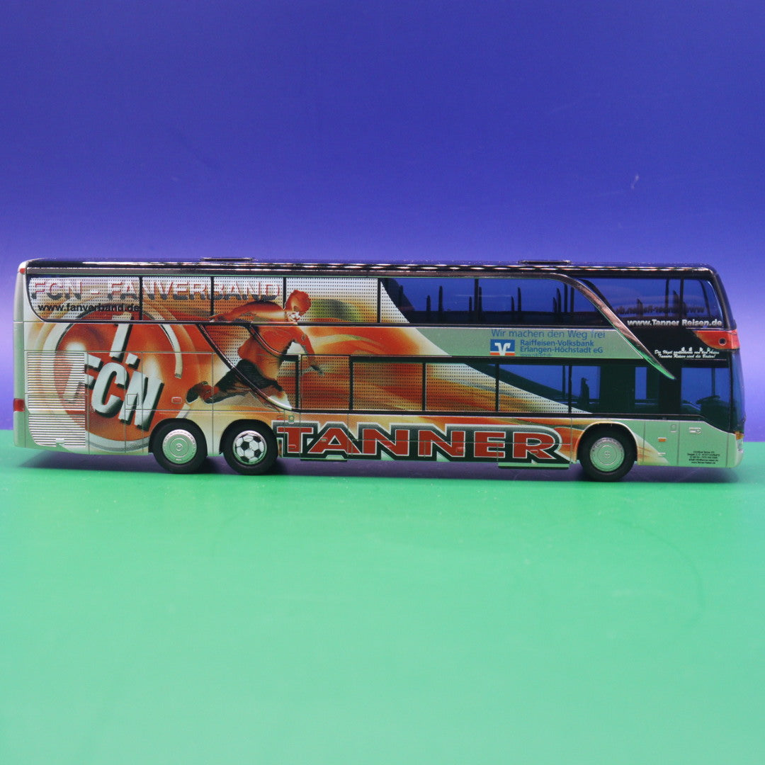 Setra Doppeldecker Reisebus - 1 FC Nürnberg - Tanner Reisen- Raiffeisen Volksbank - AWM Modellbus