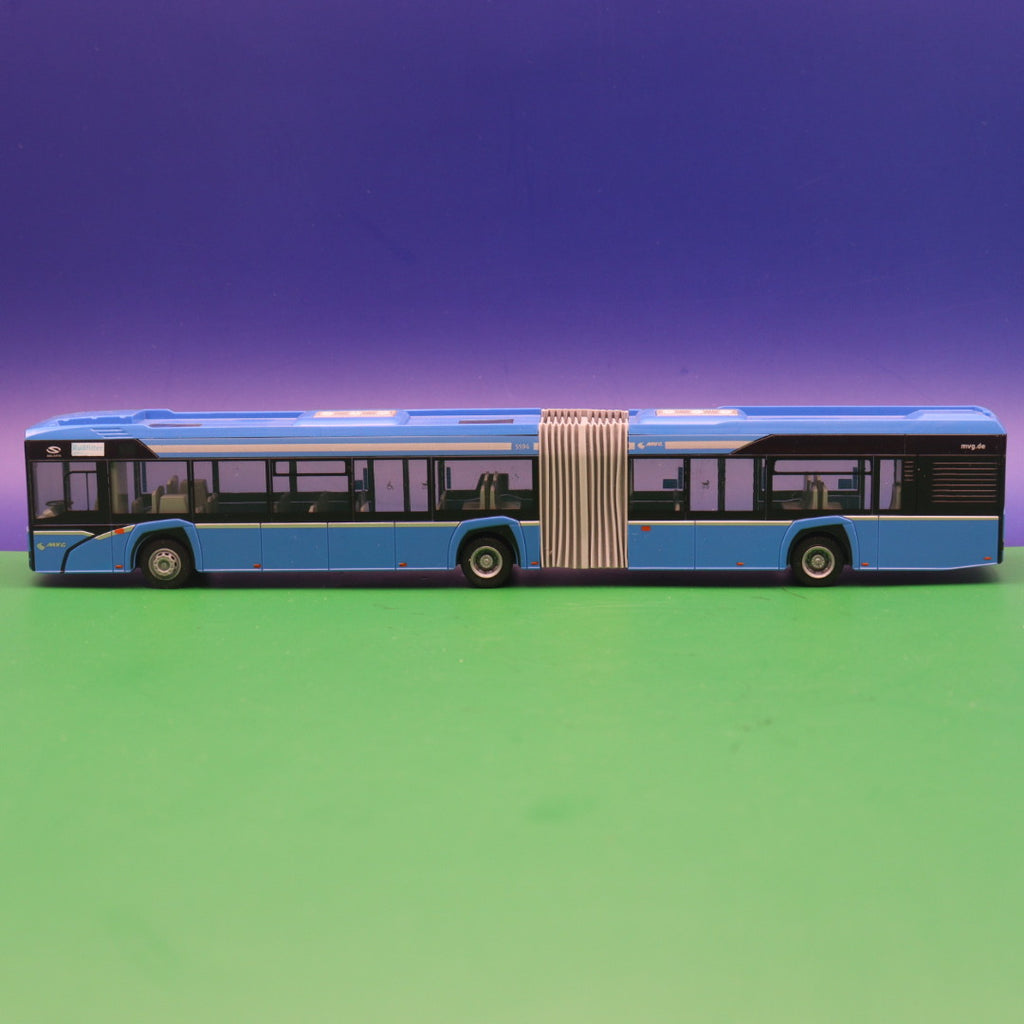 Solaris Urbino 18 - MVG München - Modellbus Rietze 73107