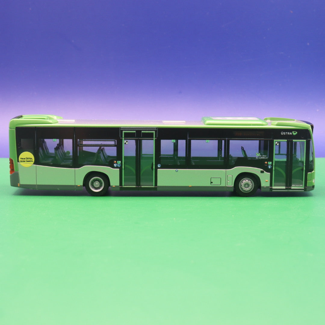 Mercedes Benz Citaro C2 Hybrid - Regiobus Üstra Hannover - Linie 300 - Modellbus Rietze 69354