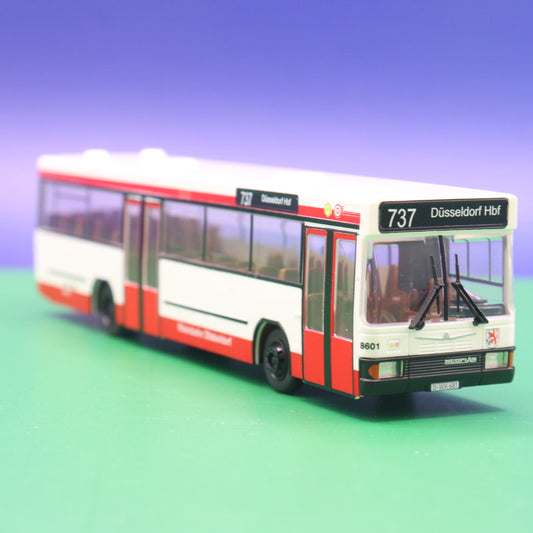 NEOPLAN N 416 - Rheinbahn Düsseldorf - Linie 737 Düsseldorf Hbf - Modellbus Rietze 71701 - Erscheinungsjahr: 2015