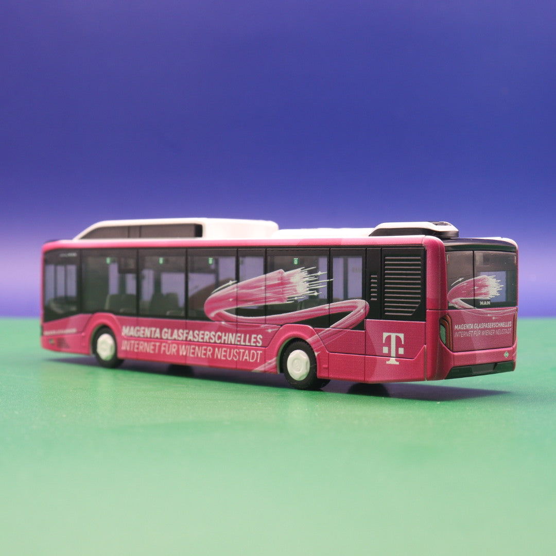 MAN New Lions City 12 - Magneta - Wiener Verkehrsbetriebe Neustadt - Modellbus Rietze 75414