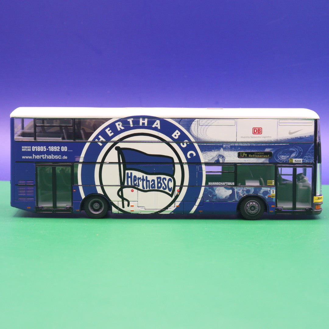 MAN DN95 - BVG Berlin - Hertha BSC Mannschaftsbus - Modellbus Rietze 67501