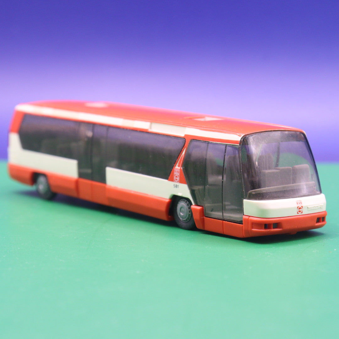 Neoplan Metroliner - KVB Köln - Beschädigt - Modellbus Rietze