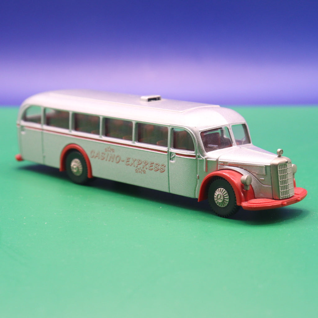 Mercedes Benz O 5000 - Casino Express - Gebraucht, Ohne OVP - Modellbus Brekina
