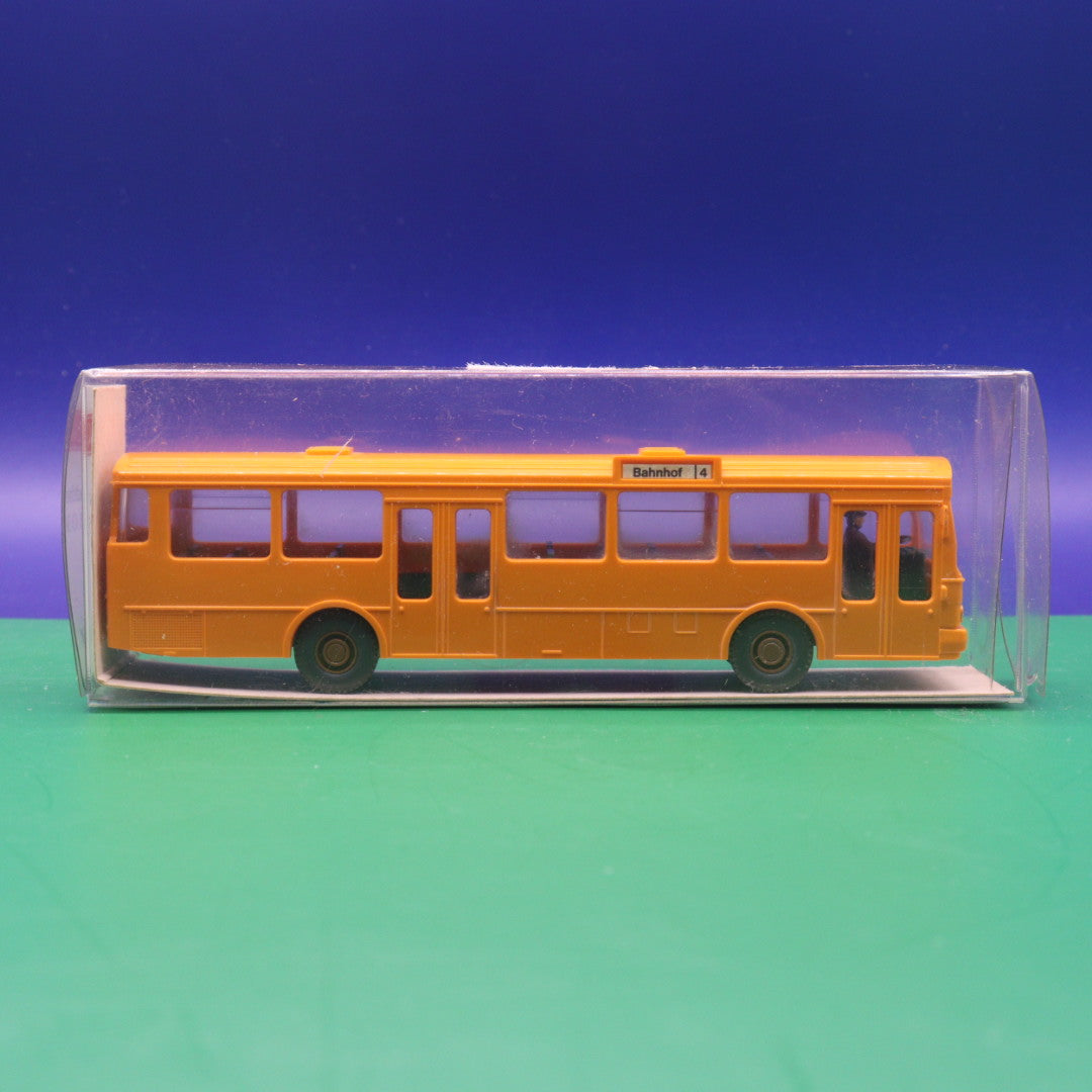 Mercedes Benz O405 - Orange - Modellbus Wiking