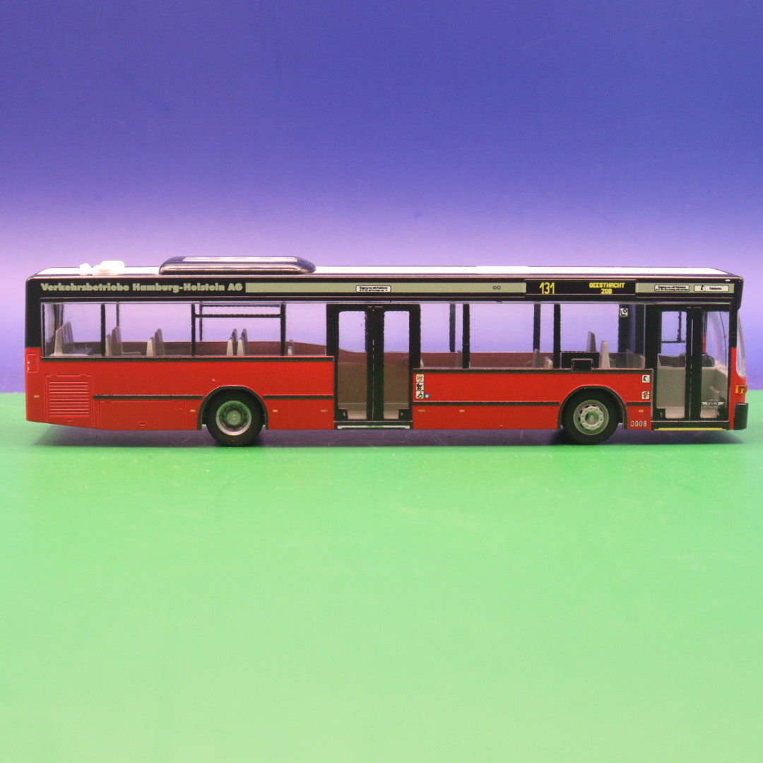 Mercedes Benz O405 - Verkehrsbetriebe Hamburg Holstein GmbH VHH - Linie 131 Geesthacht ZOB - Modellbus Rietze