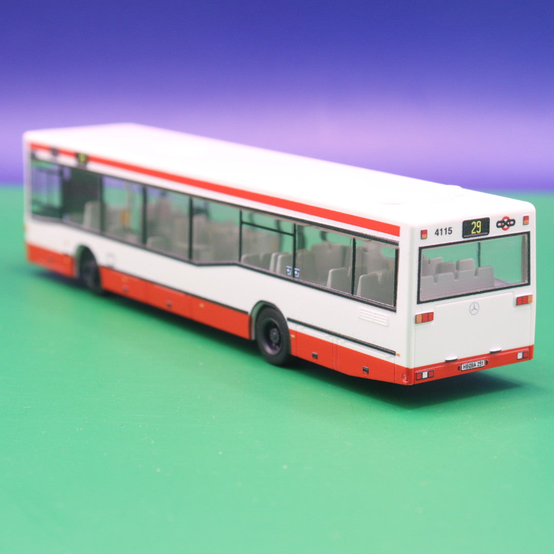 Mercedes Benz O405 N2 - BSAG Bremen - Linie 29 Neue Vahr Nord ü. Hemelingen - Modellbus Rietze 75217