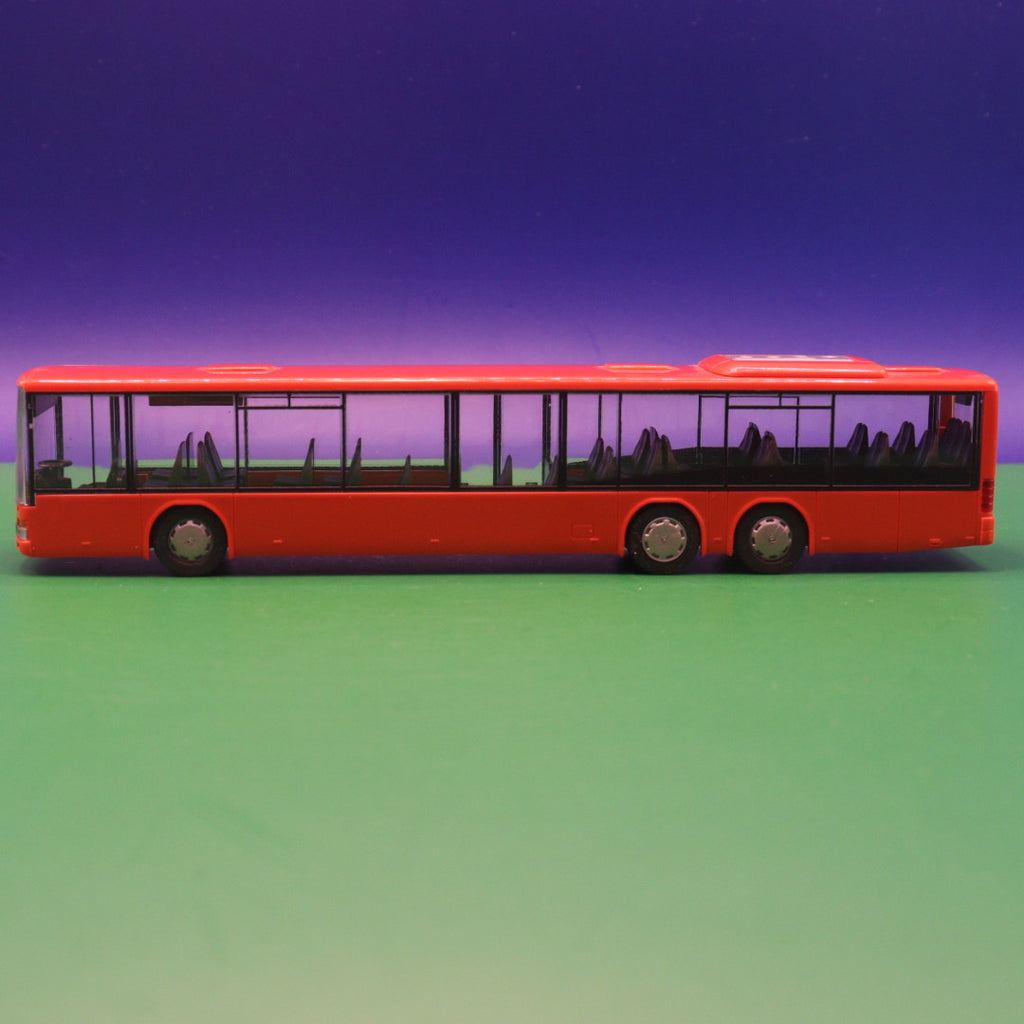 Setra S 319 NF - Ohne Zurüstteile - Modellbus Rietze