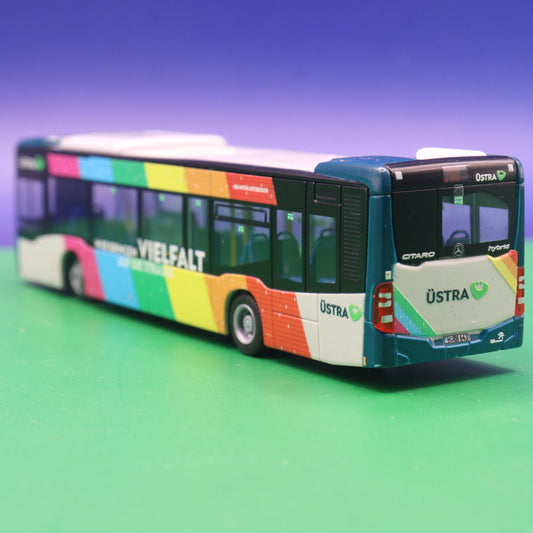 Mercedes Benz Citaro C2 - Üstra Hannover - Wir fahren für Toleranz - Linie 300 Pattensen ZOB - Modellbus Rietze 69363