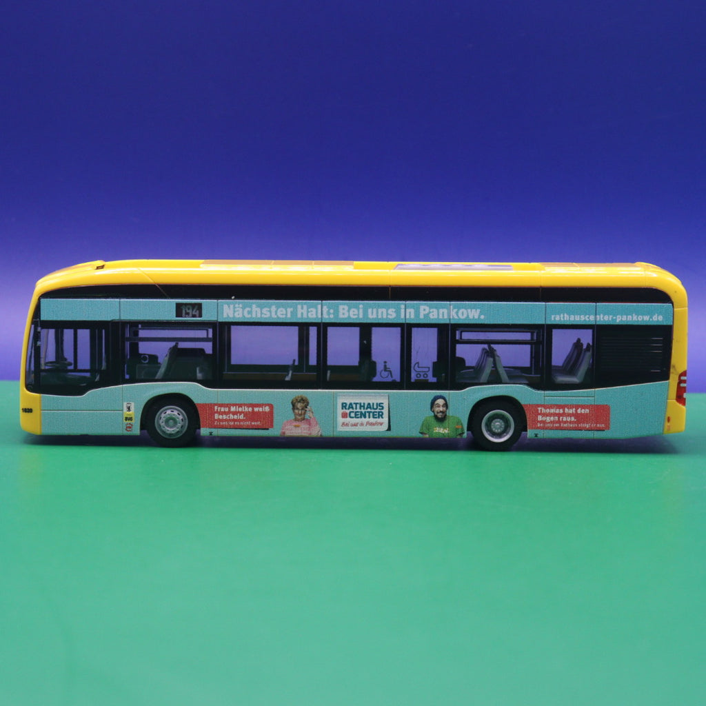 Mercedes Benz eCitaro 12 - BVG Berlin - Rathaus Center - Linie 194 Marzahn Helene Weigel Platz - Modellbus Rietze